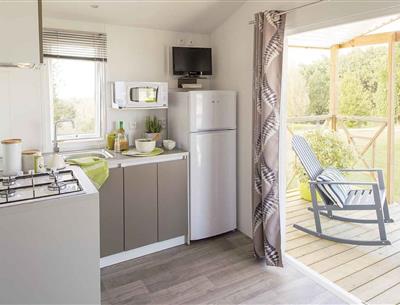  Küche Mobilheim Panorama Campingplatz Kost-Ar-Moor