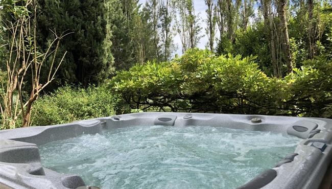 Mobilheim Cottage zu vermieten 3 Schlafzimmer Whirlpool Spa Campingplatz Kost Ar Moor Fouesnant Bretagne