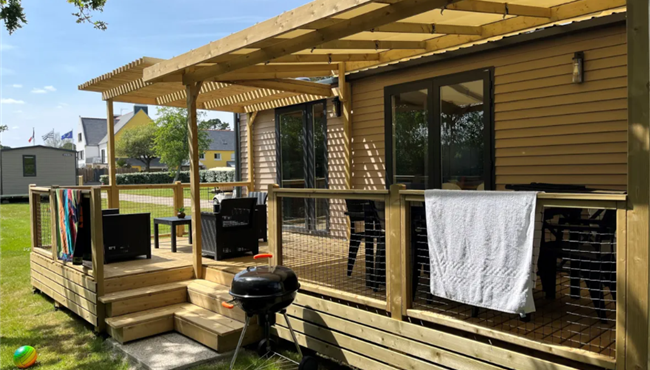 Hütte mobilheim zu vermieten premium gartenseite campingplatz Kost Ar Moor fouesnant bretagne