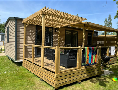 Hütte mobilheim zu vermieten premium gartenseite campingplatz Kost Ar Moor fouesnant bretagne