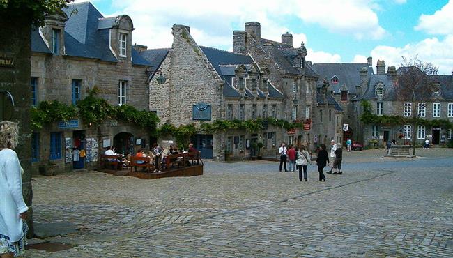 Locronan vom Campingplatz Kost Ar Moor Finistère