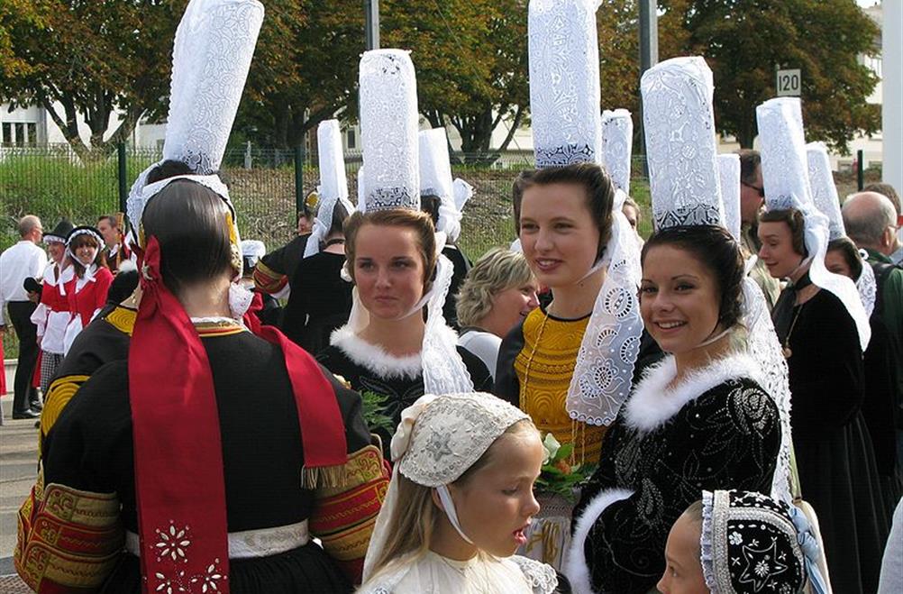  die berühmten Bigoudènes (Pays Bigouden - südliches Finistère)