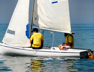 Segelunterricht und Einweihung Fouesnant