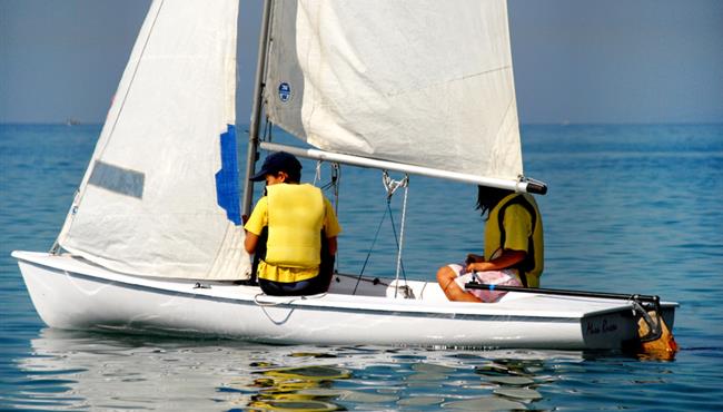 Segelunterricht und Einweihung Fouesnant