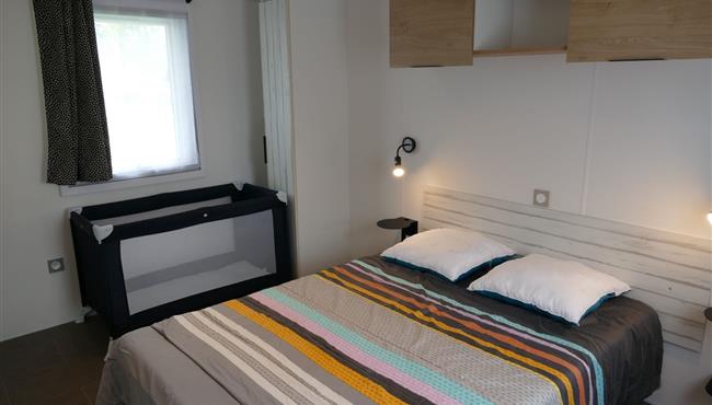 Hauptschlafzimmer Mobilheim für Behinderte Kost-Ar-Moor