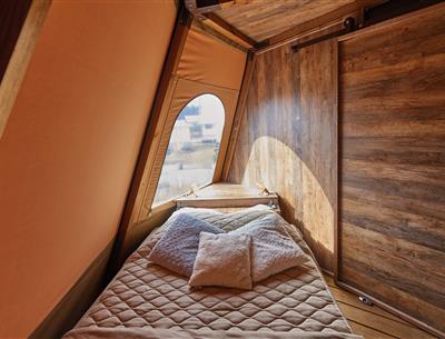 Glamping Fouesnant Südbretagne Tipi Elternzimmer