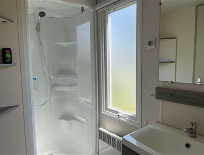 Mobilheim Cottage zu vermieten 3 Schlafzimmer Whirlpool Spa Campingplatz Kost Ar Moor Fouesnant Bretagne