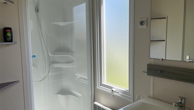 Mobilheim Cottage zu vermieten 3 Schlafzimmer Whirlpool Spa Campingplatz Kost Ar Moor Fouesnant Bretagne