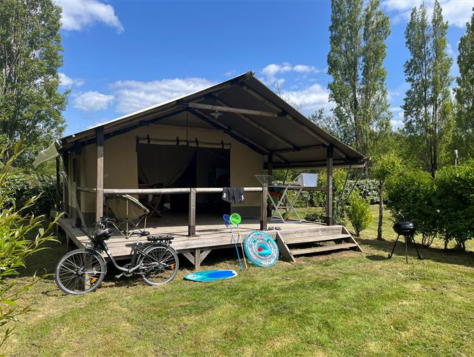  Zeltvermietung Safari Camping Kost ar Moor